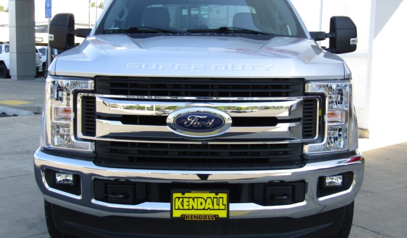 Used 2017 Ford Super Duty F-250 SRW XLT 4WD SuperCab 8  Box Extended Cab Pickup – 1FT7X2B62HEE64977 full