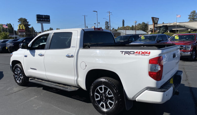 Used 2020 Toyota Tundra Limited CrewMax 5.5  Bed 5.7L Crew Cab Pickup – 5TFHY5F17LX884068 full